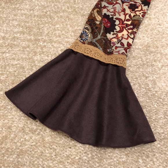 LIMITED TOO Faux Suede Paisley Top - Picture 3 of 7